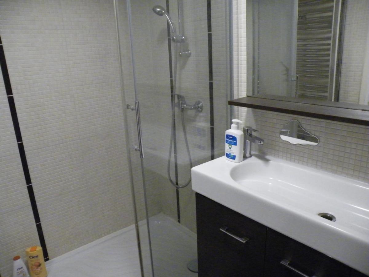 Appartement F3 -Plaisir Moins Cher - Jusqu'A 8Personnes Le Mée-sur-Seine Exterior photo